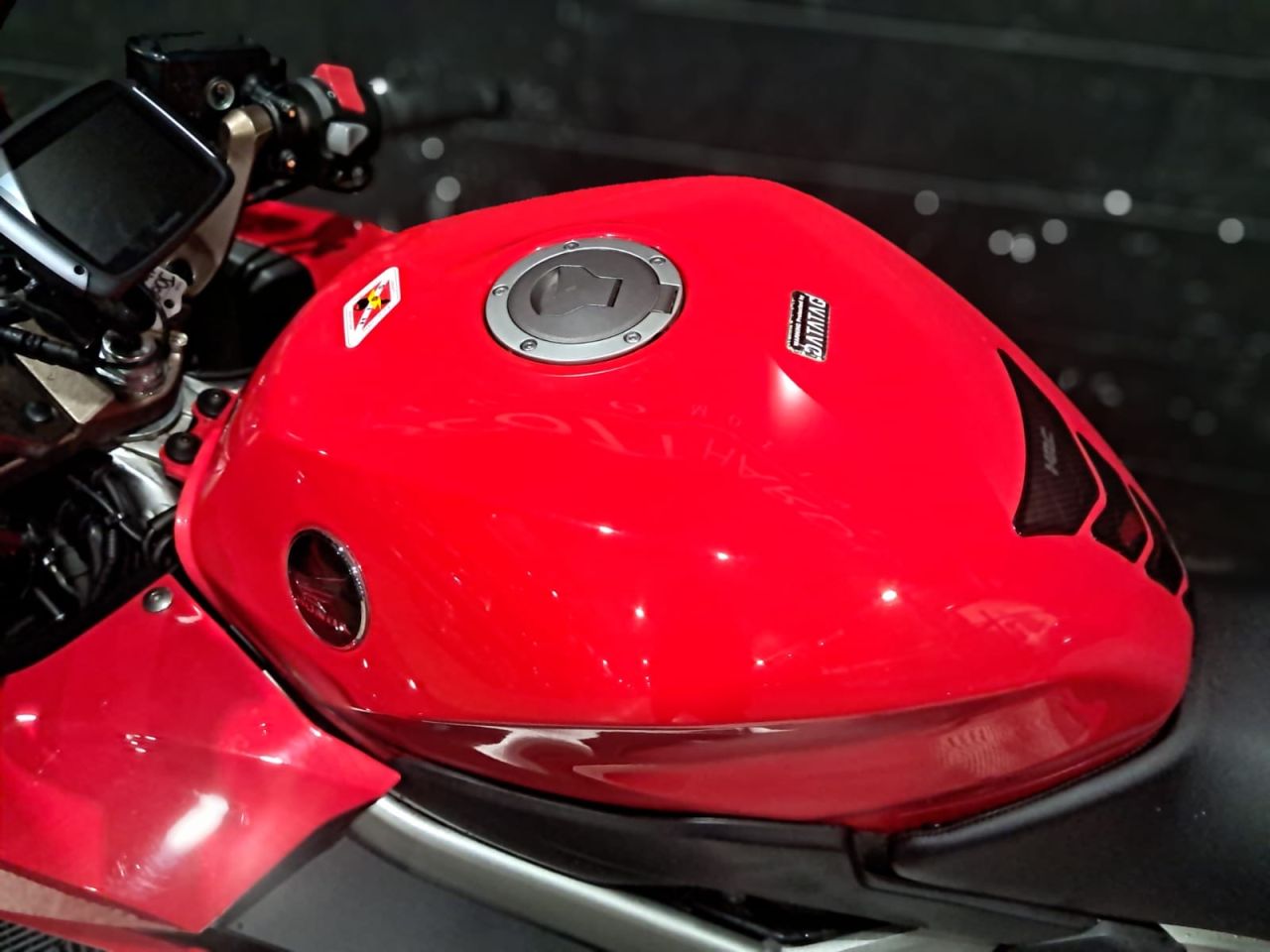 Used Honda VFR800F for sale - 78434814: Photo 21