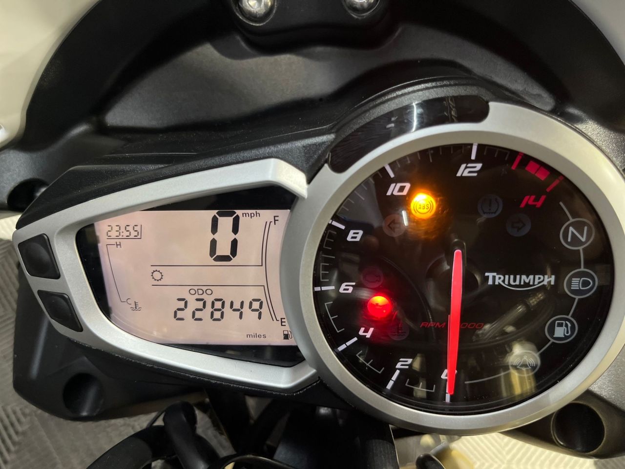 Used Triumph Street Triple 675 for sale - 78768076: Photo 21