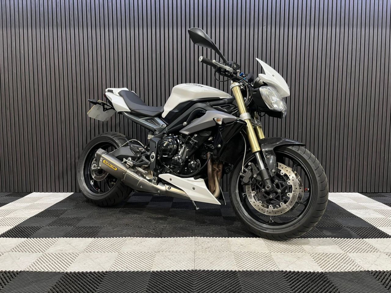 Used Triumph Street Triple 675 for sale - 78768076: Photo 6
