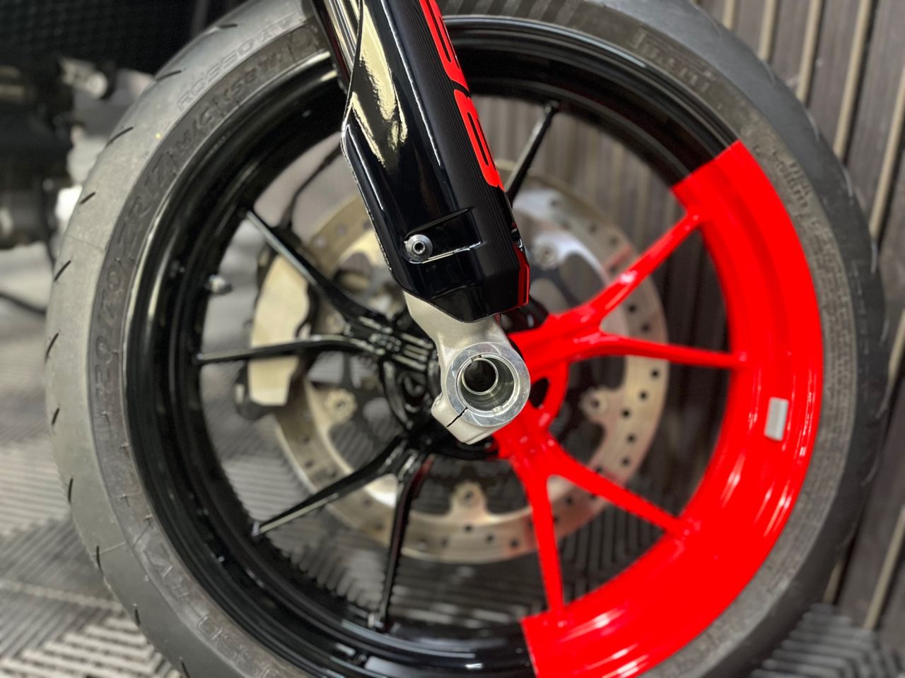 Used Ducati HYPERMOTARD 698 for sale - 78435358: Photo 14