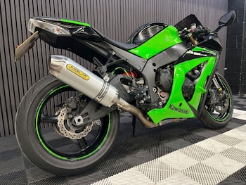 Used Kawasaki Ninja ZX-10R undefined for sale - bike-79019154: Photo