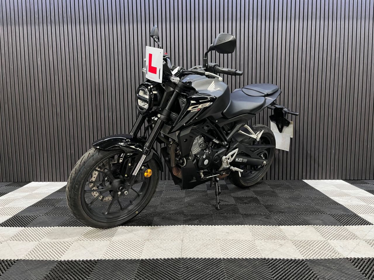 Used Honda CB125R for sale - 78435036: Photo 6