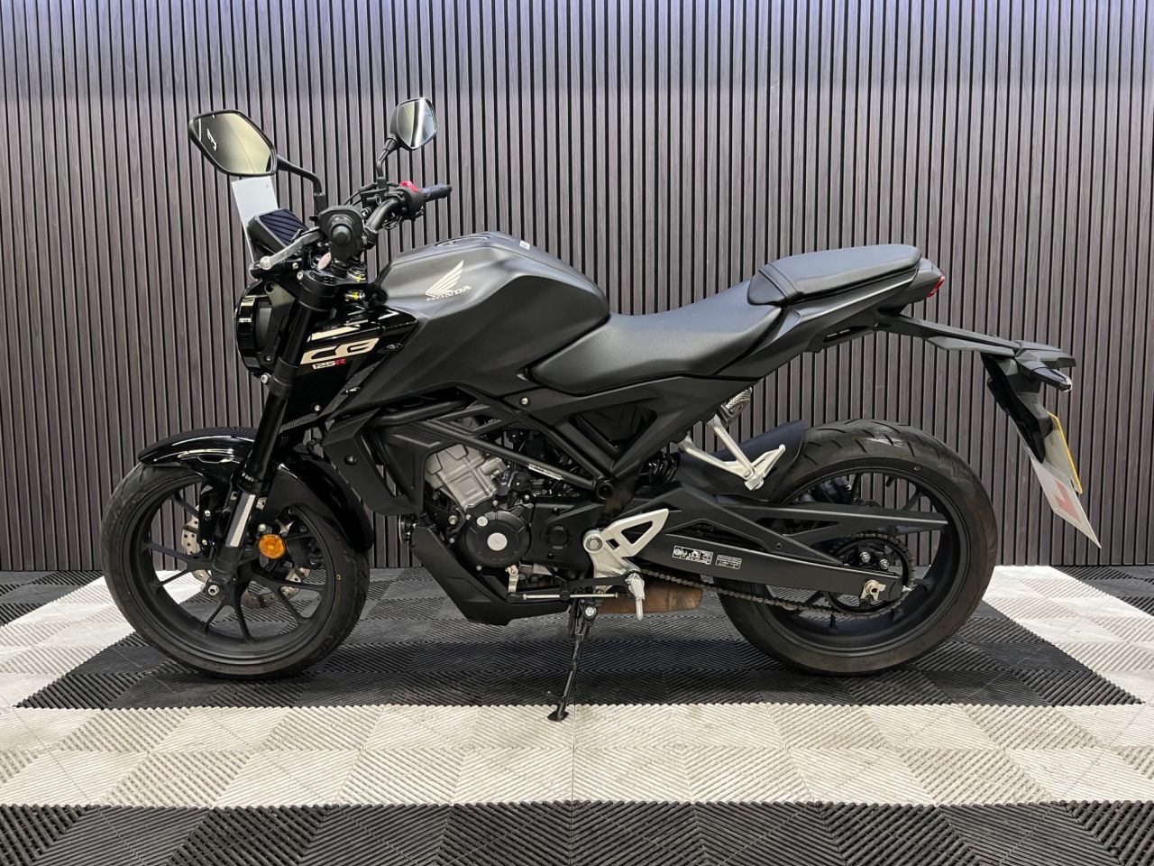 Used Honda CB125R for sale - 78435036: Photo 8