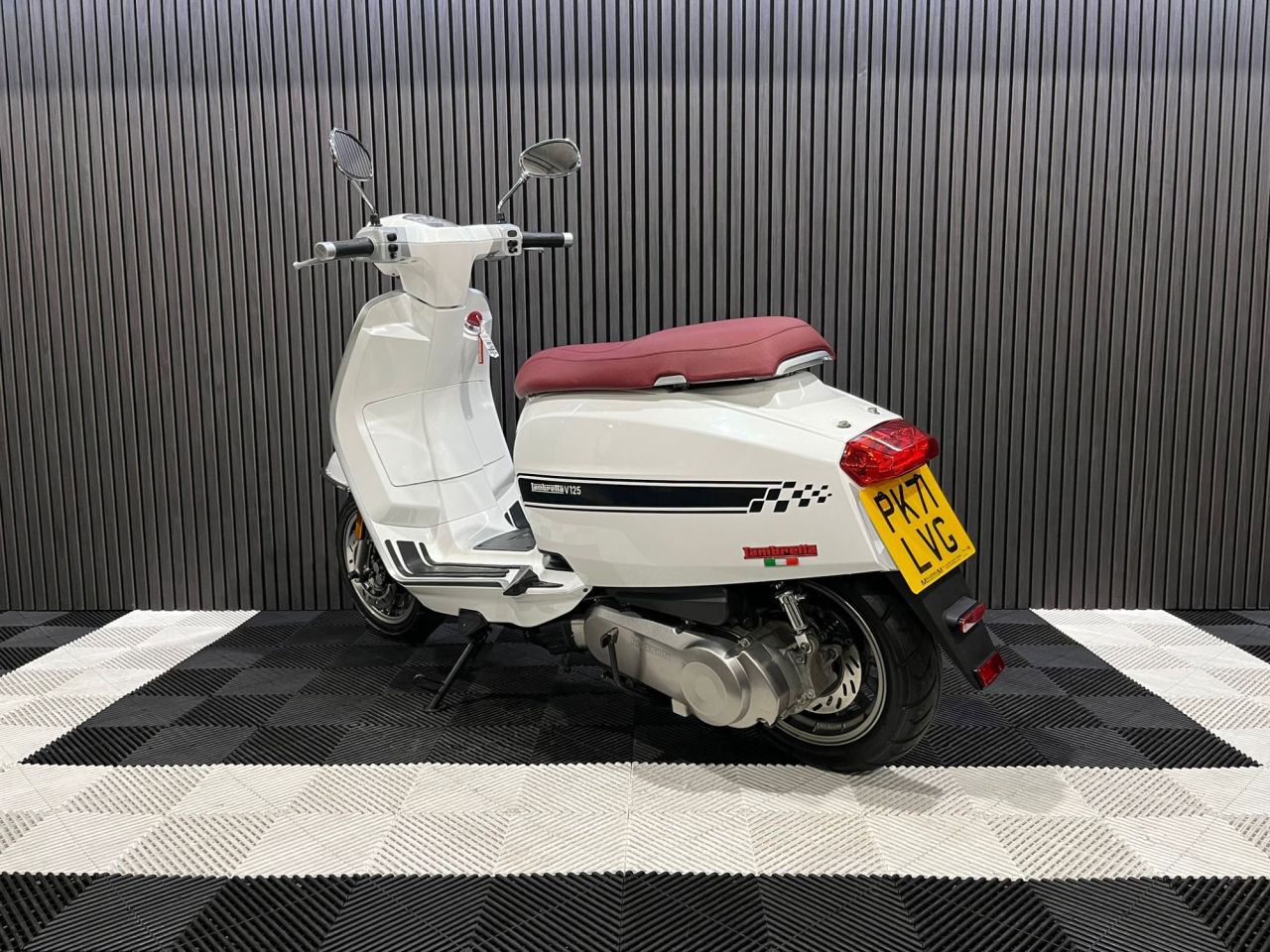 Used Lambretta V125 for sale - 78434731: Photo 10