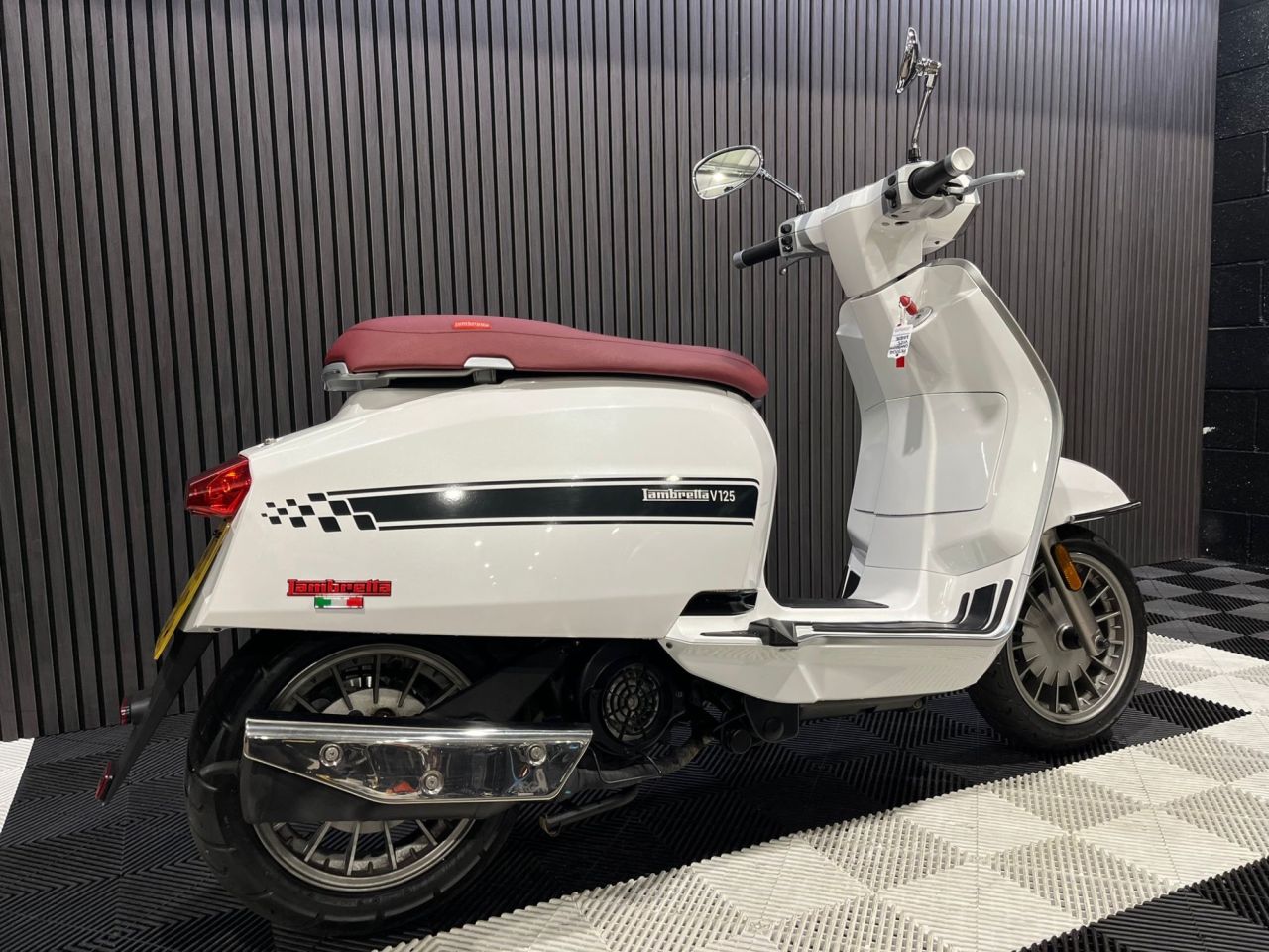 Used Lambretta V125 for sale - 78434731: Photo 4