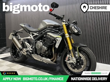 Used Triumph Speed triple 1200 undefined for sale - bike-78435450: Photo