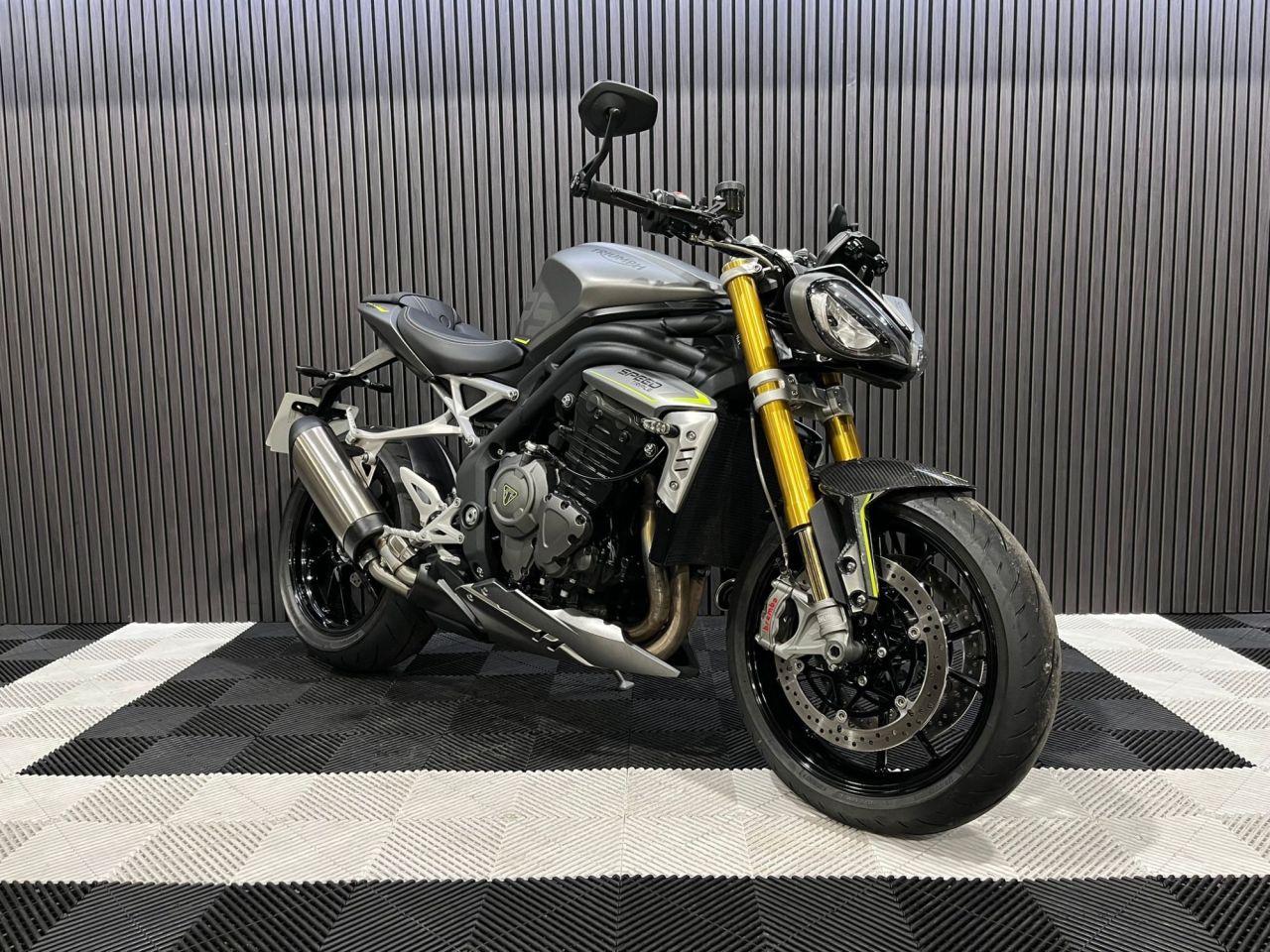 Used Triumph Speed triple 1200 for sale - 78435450: Photo 6