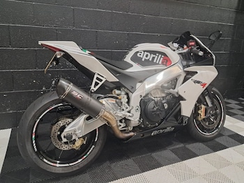 Used Aprilia RSV4 undefined for sale - bike-78435131: Photo