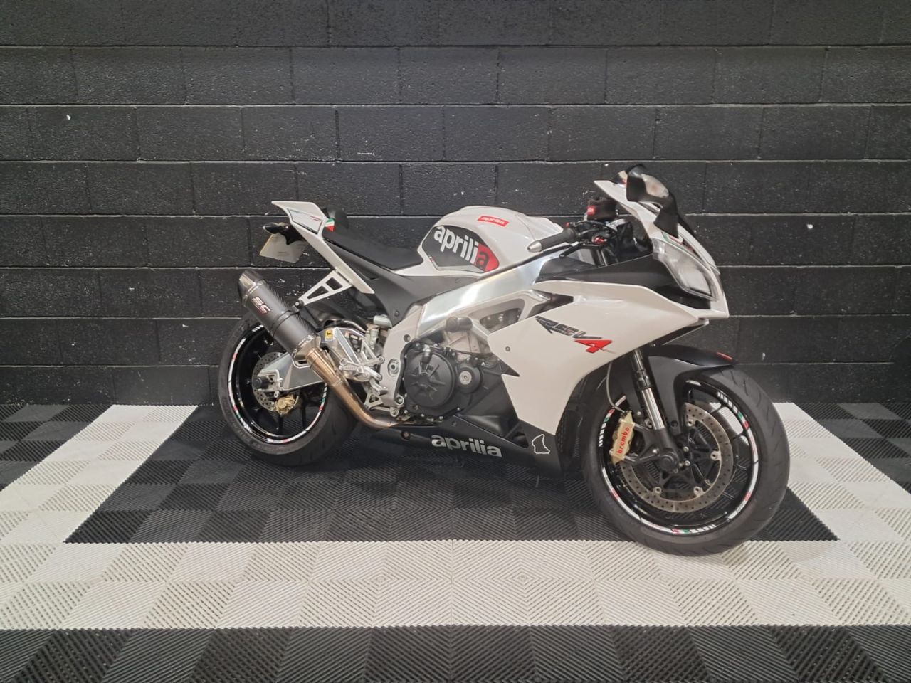 Used Aprilia RSV4 for sale - 78435131: Photo 6