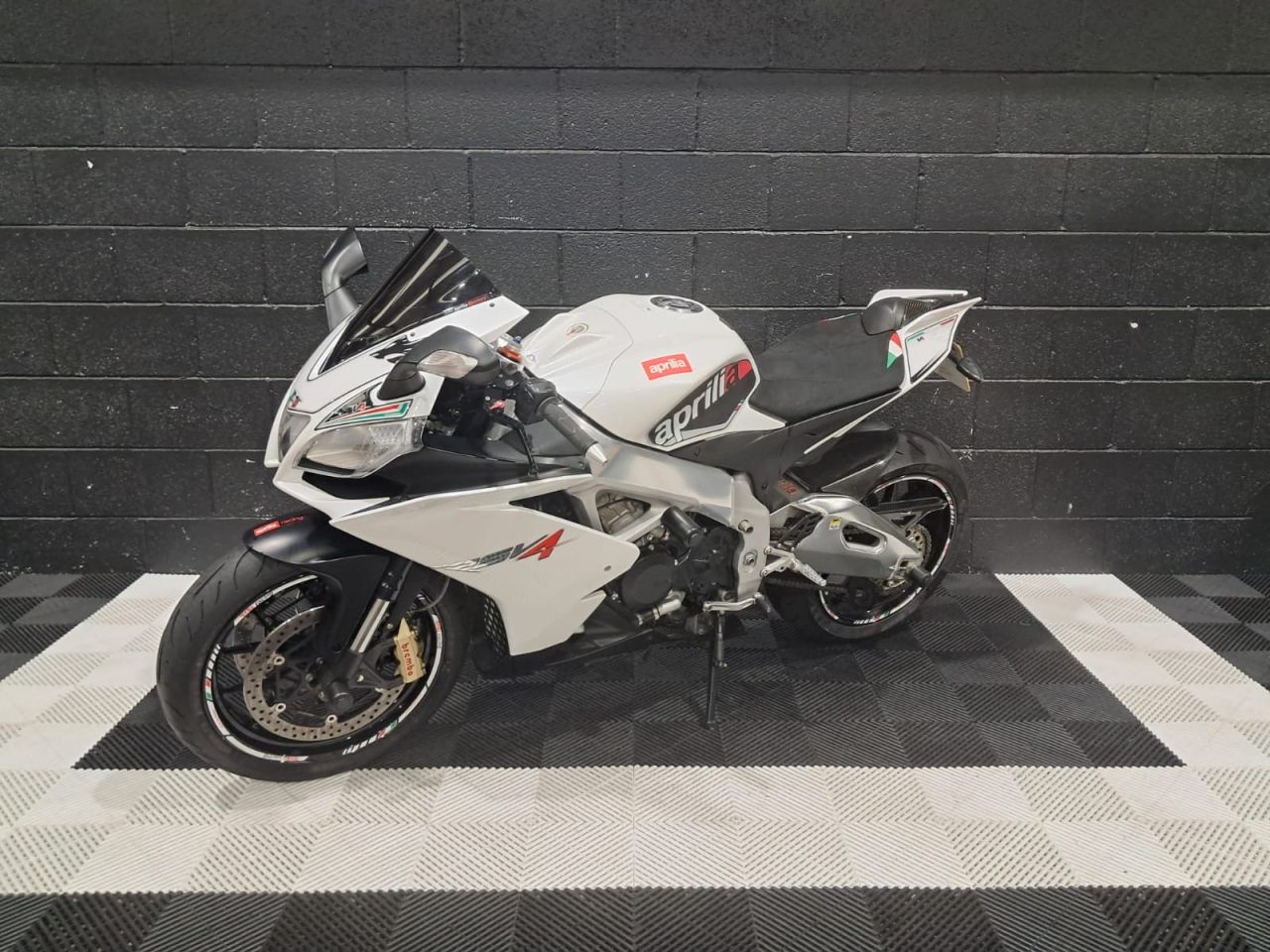 Used Aprilia RSV4 for sale - 78435131: Photo 7