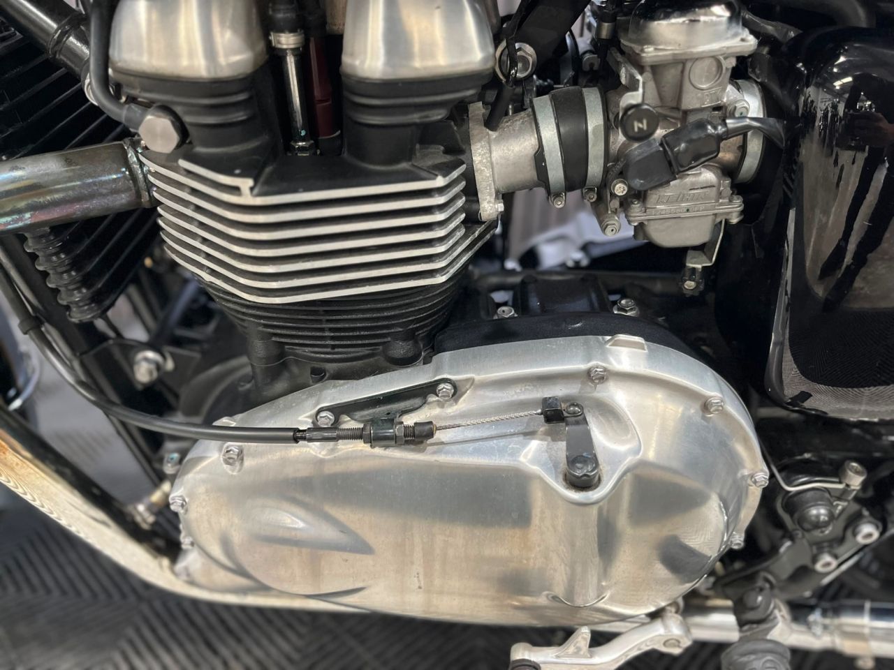 Used Triumph Bonneville T100 for sale - 78847449: Photo 12