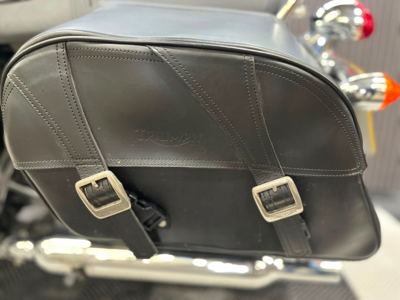 Used Triumph Bonneville T100 for sale - 78847449: Photo 25