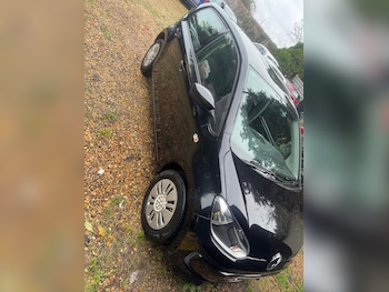 Used Volkswagen up! 2015 for sale - 76875165: Photo
