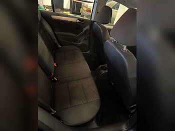 Used Volkswagen Golf 2010 for sale - 76875143: Photo