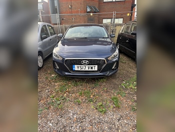 Used Hyundai i30 2017 for sale - 76412666: Photo