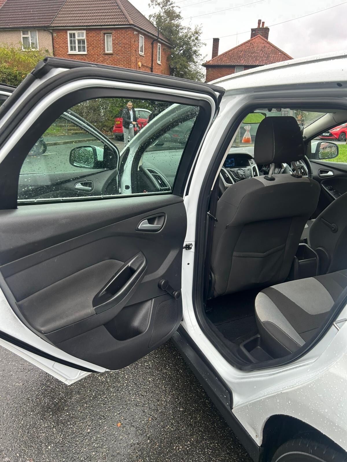 Used Ford Focus 2013 for sale - 76412667: Photo 10