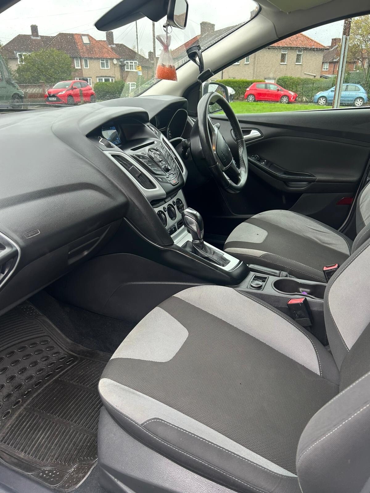 Used Ford Focus 2013 for sale - 76412667: Photo 11