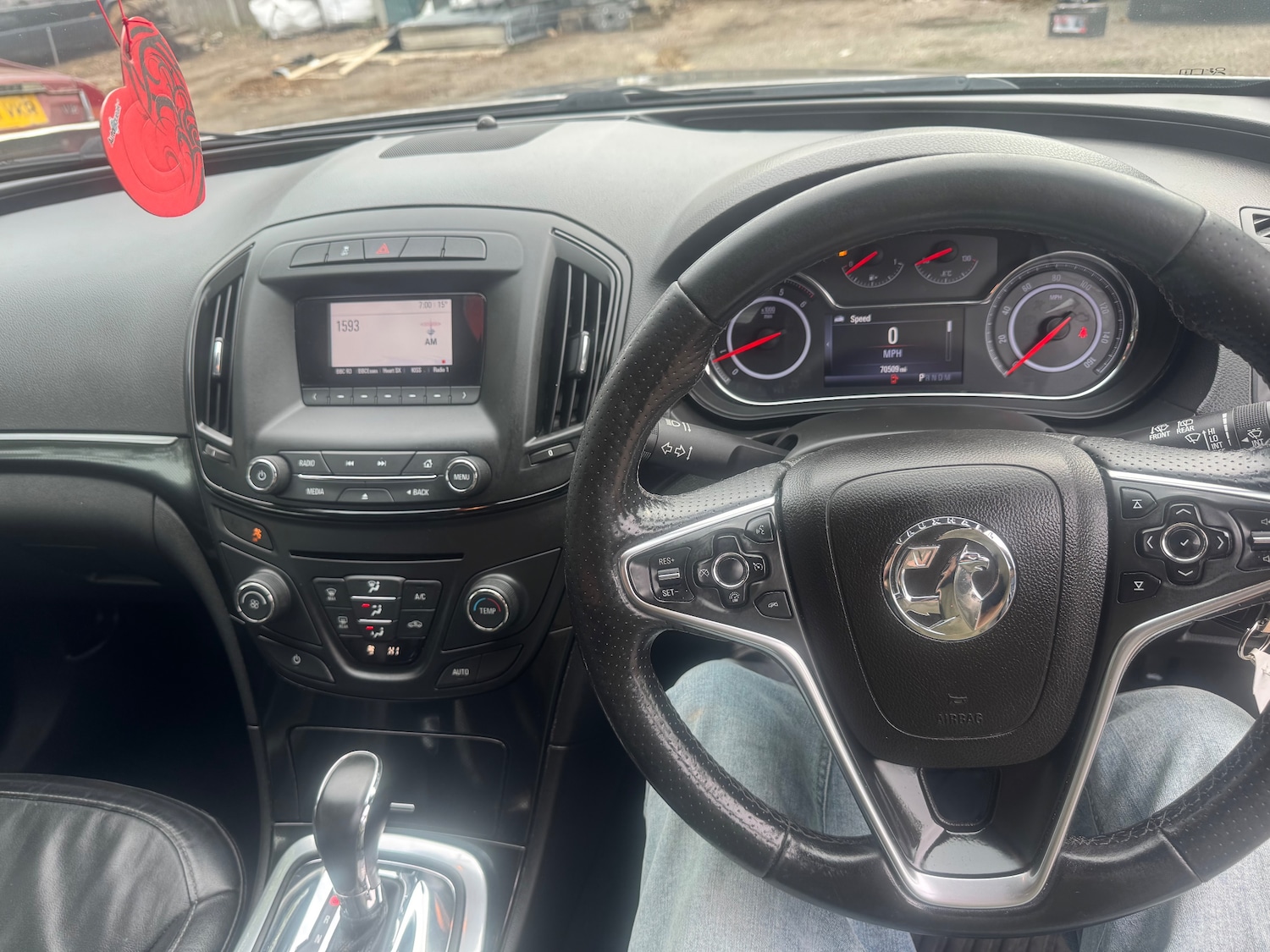 Used Vauxhall Insignia 2016 for sale - 76412665: Photo 3