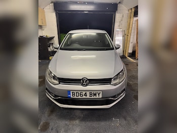 Used Volkswagen Polo 2014 for sale - 76875179: Photo