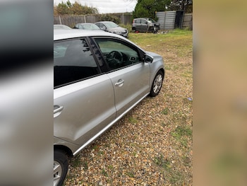 Used Volkswagen Polo 2014 for sale - 76458716: Photo