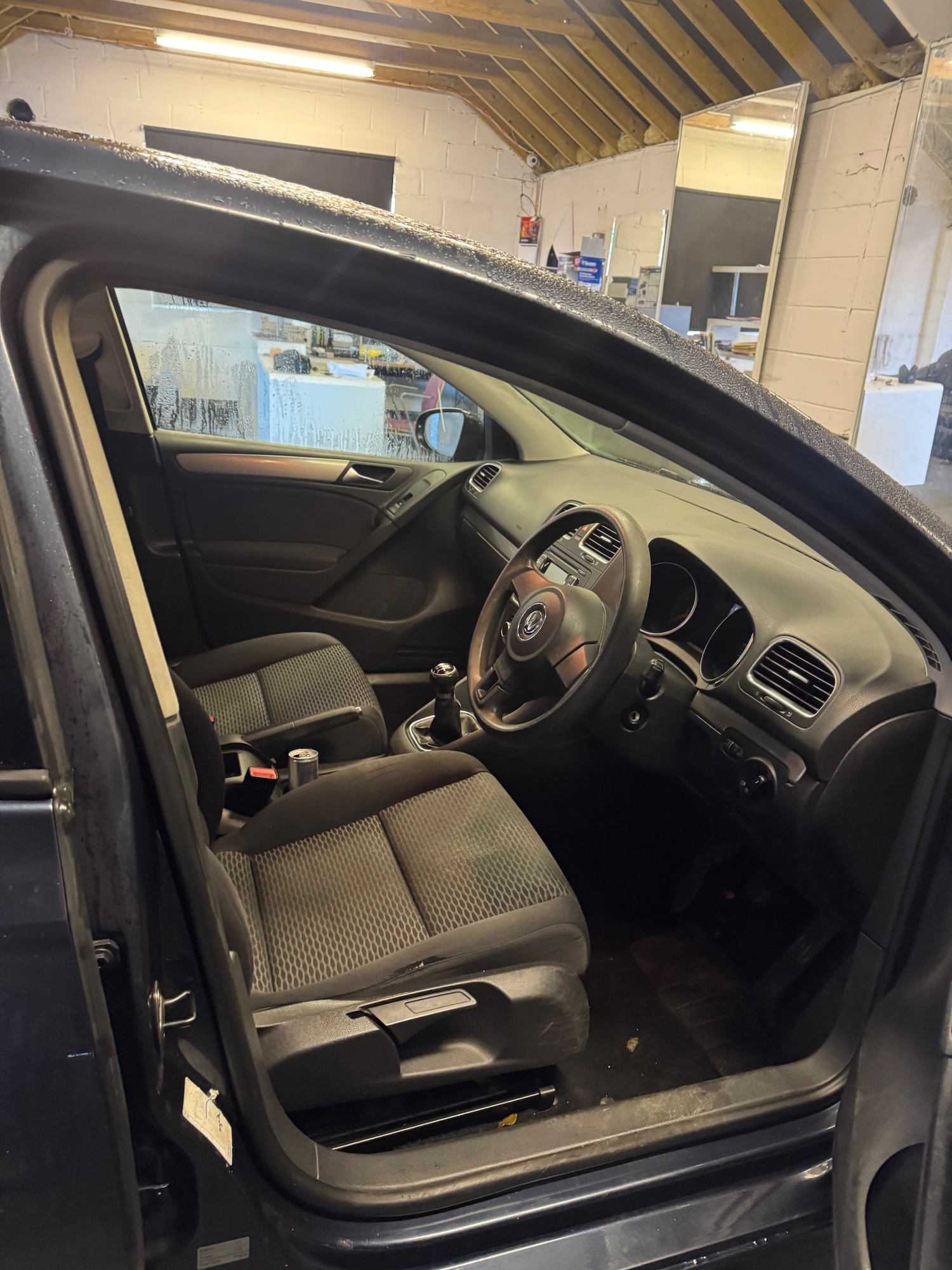 Used Volkswagen Golf 2010 for sale - 76711967: Photo 12