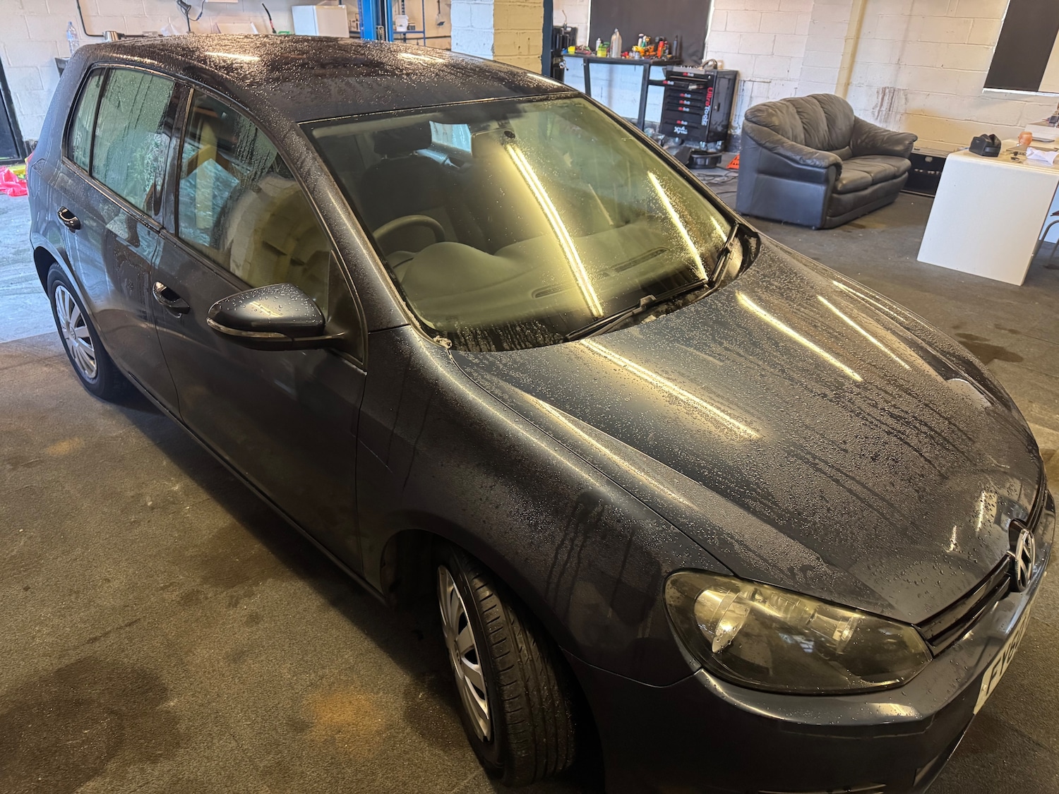 Used Volkswagen Golf 2010 for sale - 76711967: Photo 4