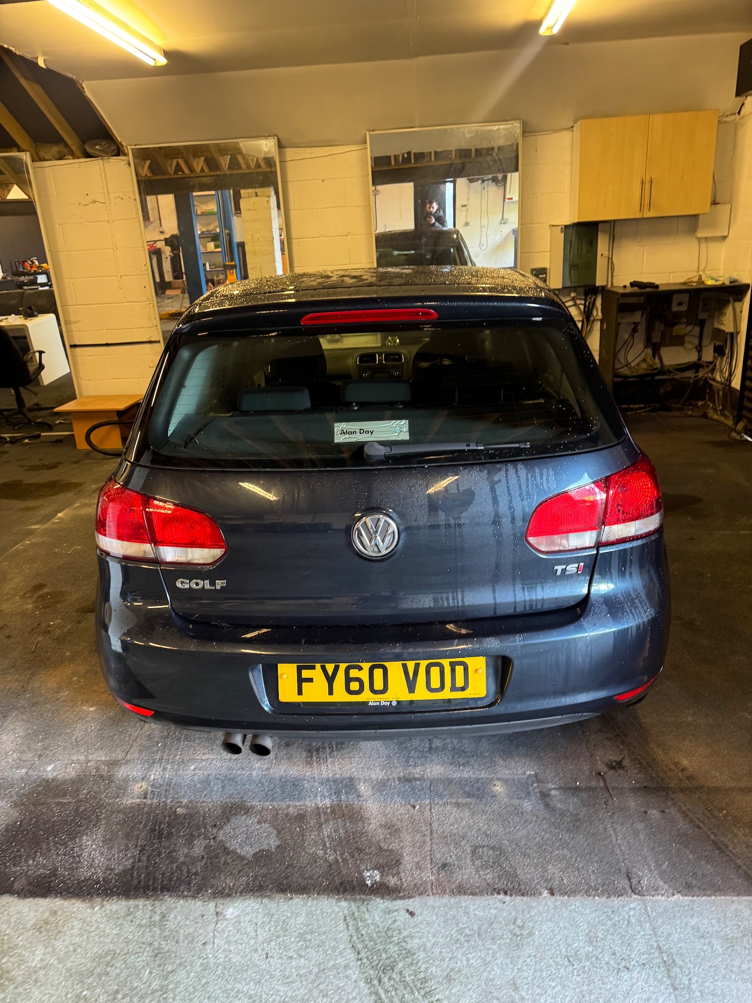 Used Volkswagen Golf 2010 for sale - 76711967: Photo 5