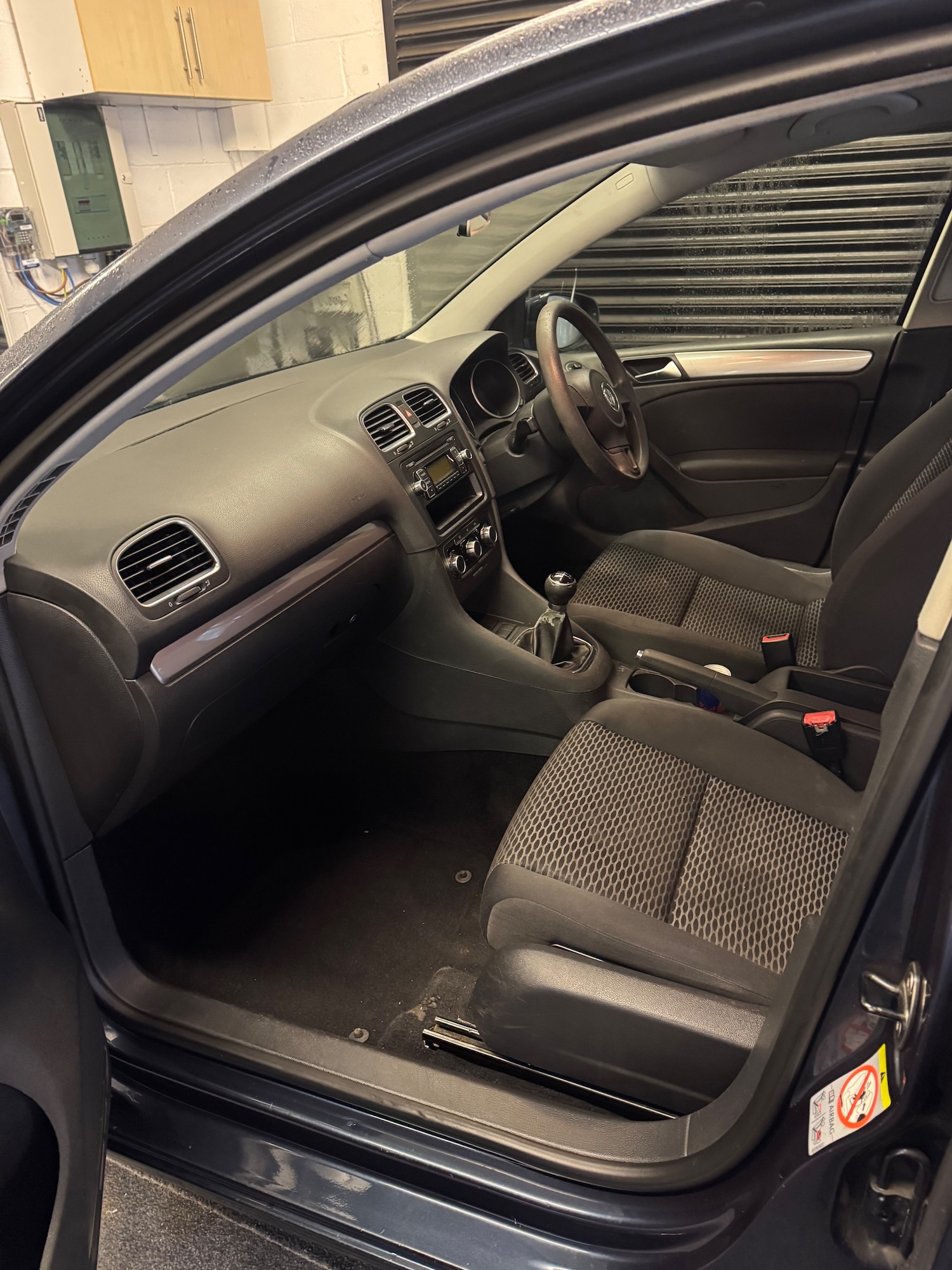 Used Volkswagen Golf 2010 for sale - 76711967: Photo 8