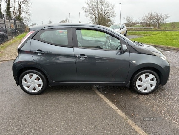 Used Toyota AYGO 2014 for sale - 77697272: Photo 5