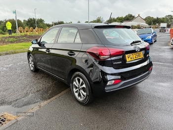 Used Hyundai i20 2019 for sale - 76359303: Photo