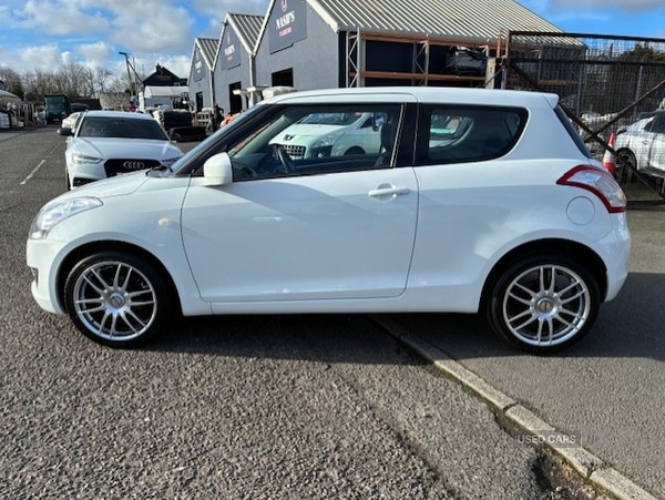 Used Suzuki Swift 2012 for sale - 77551020: Photo 6