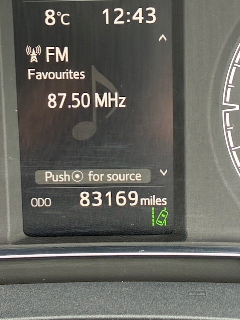 Used Toyota Yaris 2019 for sale - 77697277: Photo 13