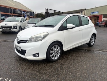 Used Toyota Yaris 2013 for sale - 77511726: Photo