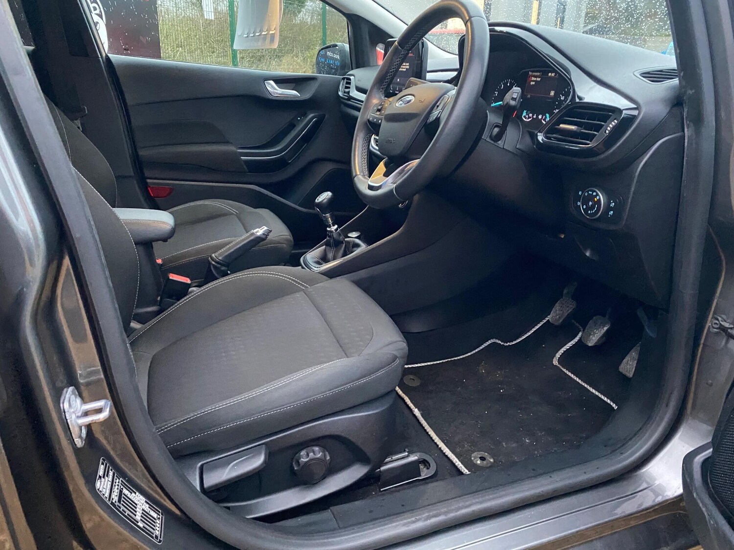 Used Ford Fiesta 2019 for sale - 76918531: Photo 21