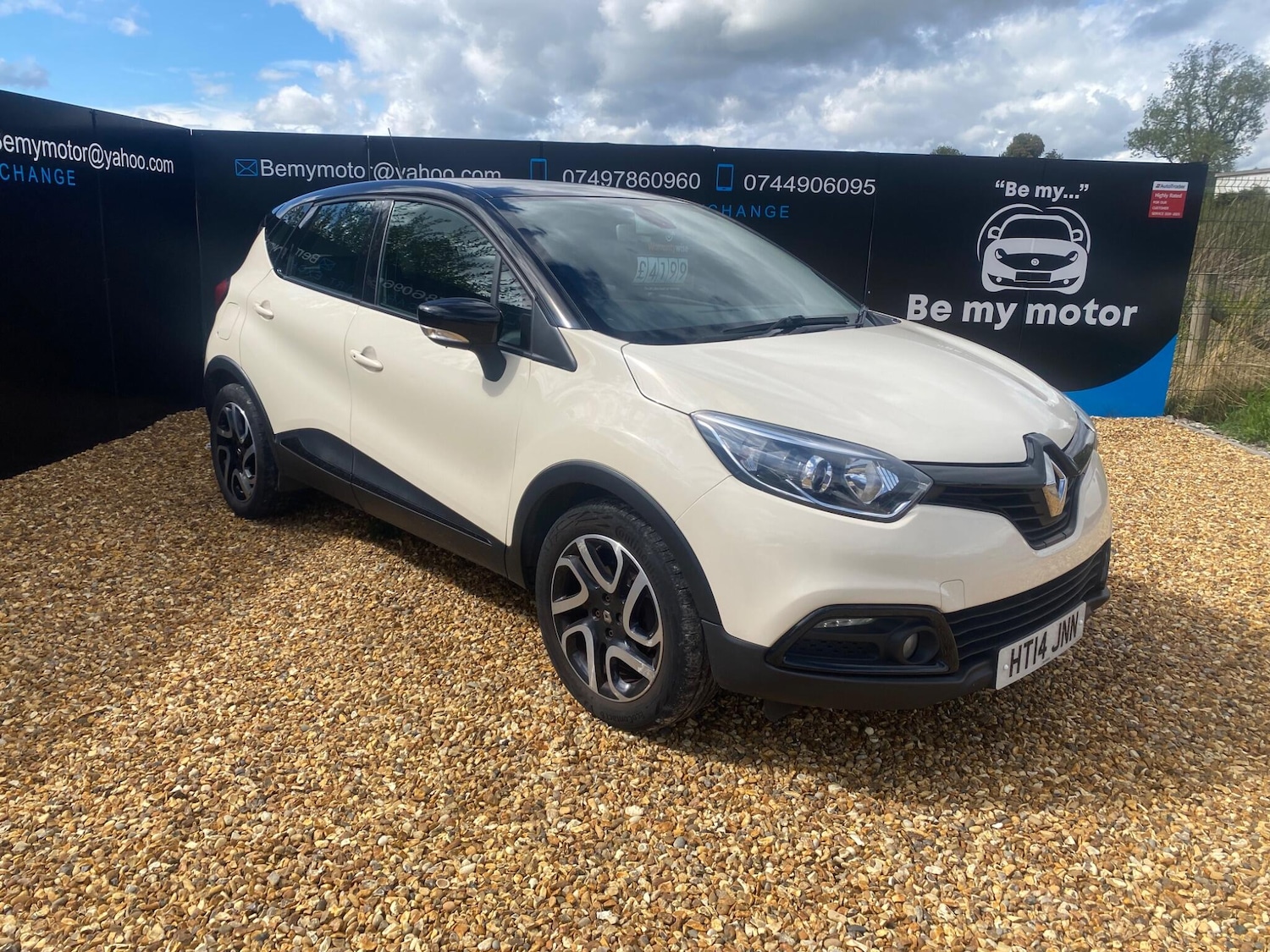 Used Renault Captur 2014 for sale - 76865585: Photo 1