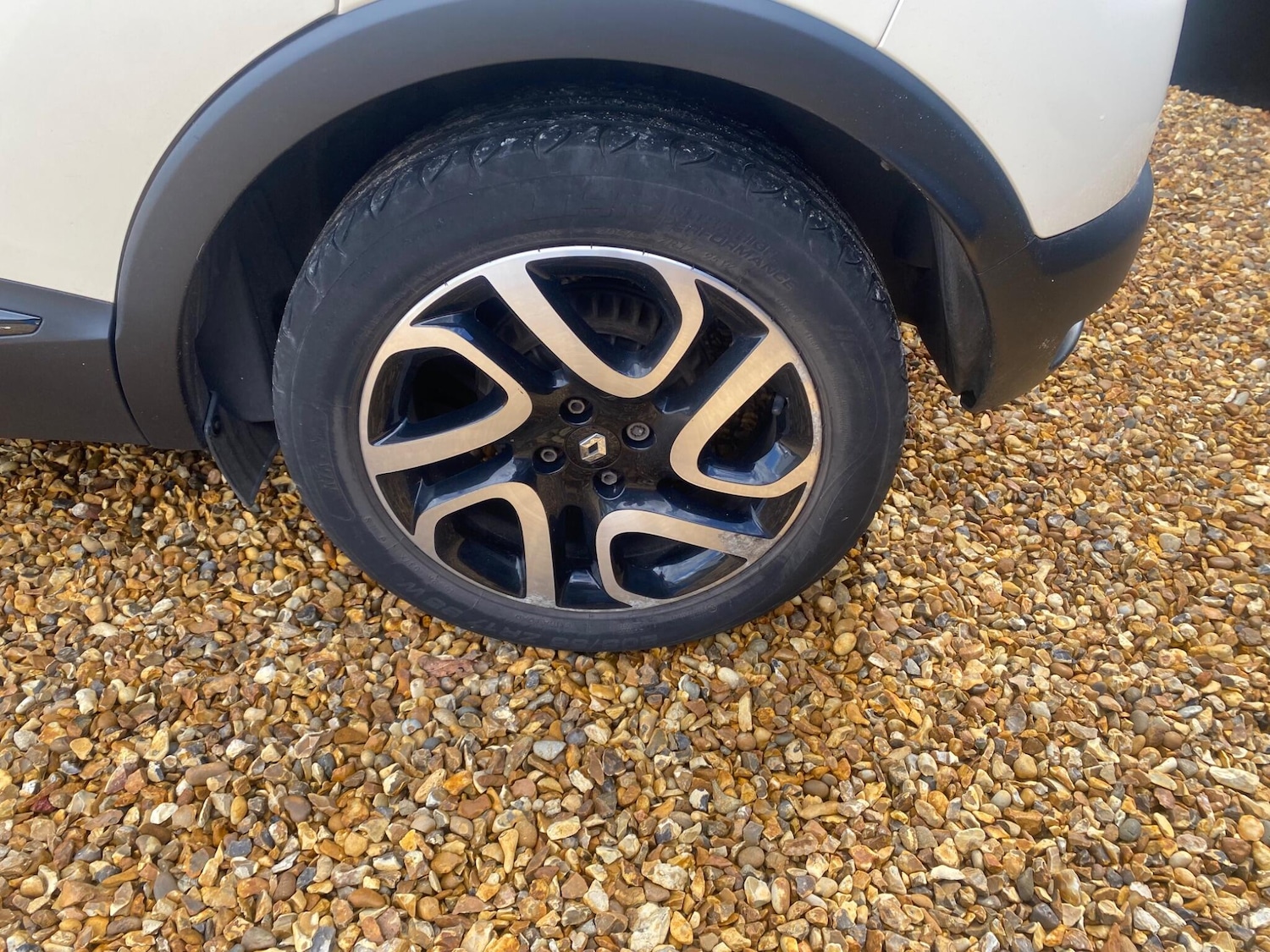 Used Renault Captur 2014 for sale - 76865585: Photo 23