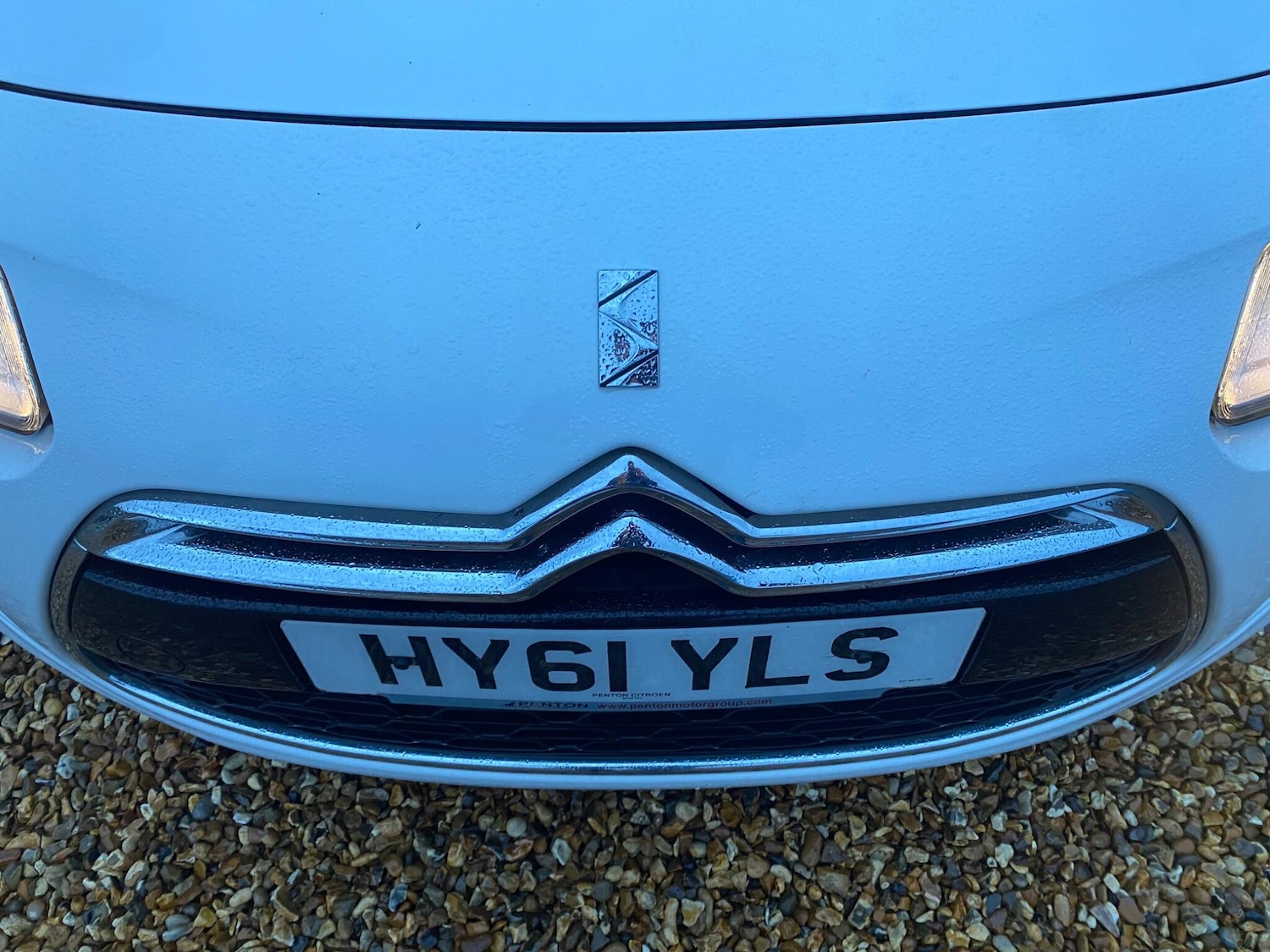 Used Citroen DS3 2011 for sale - 76887123: Photo 2