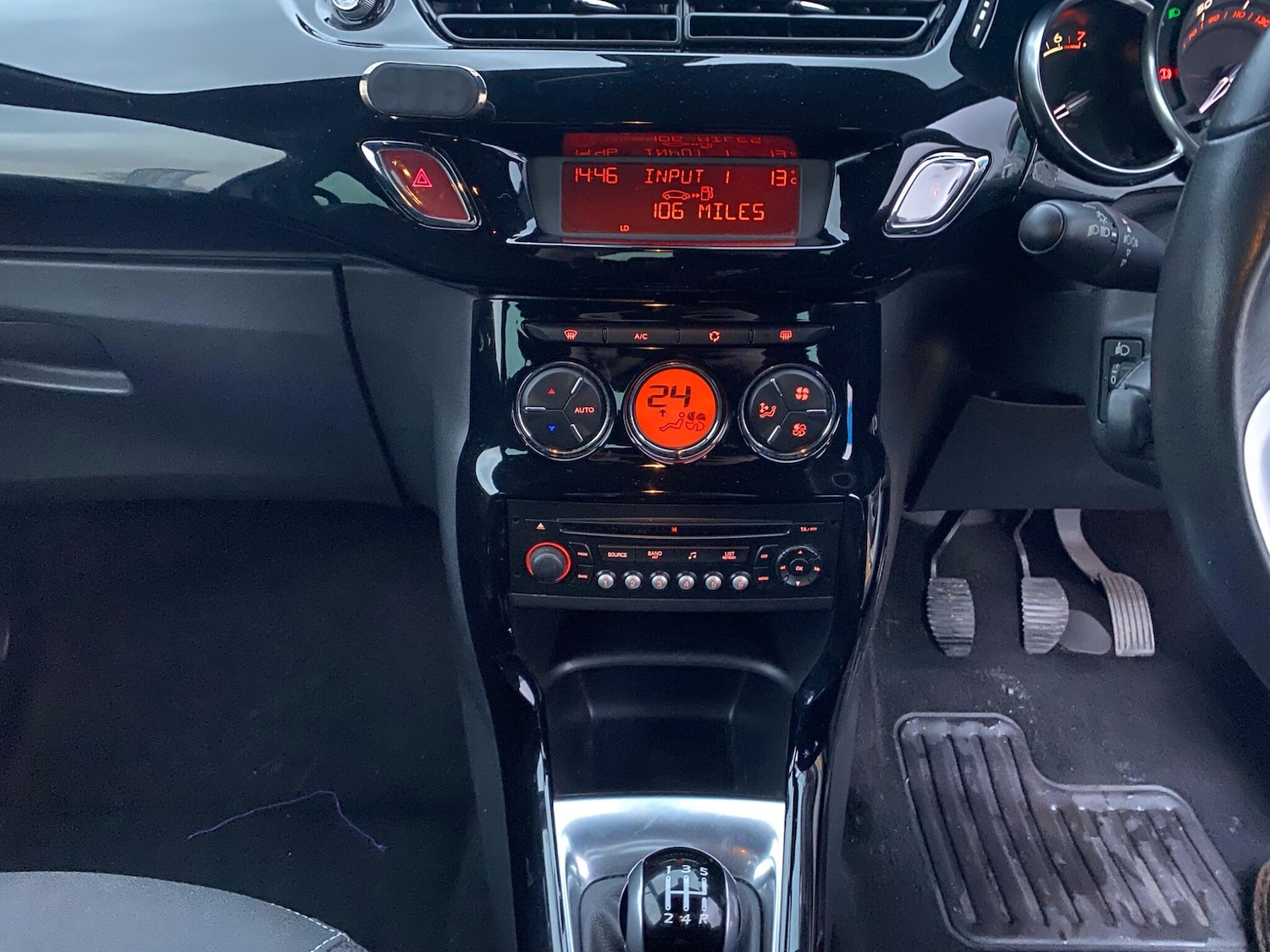 Used Citroen DS3 2011 for sale - 76887123: Photo 20