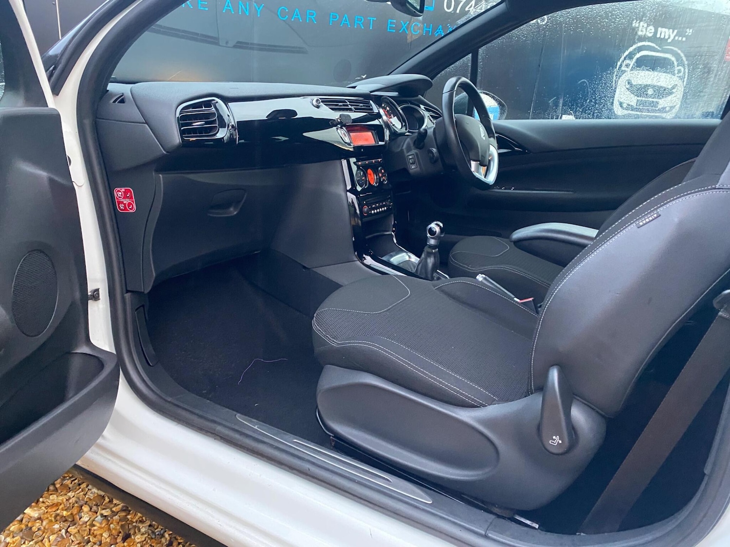 Used Citroen DS3 2011 for sale - 76887123: Photo 36