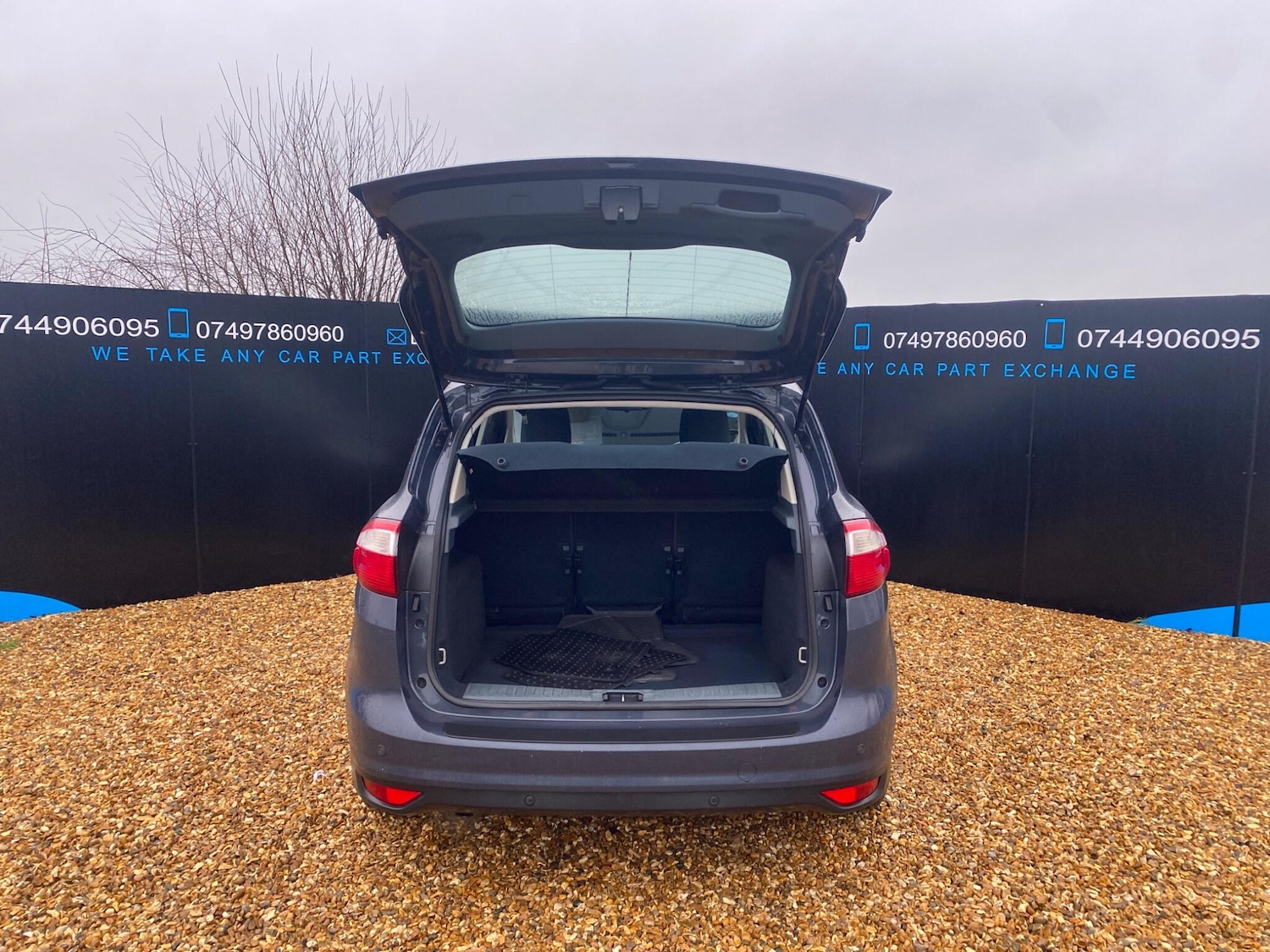 Used Ford C-Max 2013 for sale - 77291690: Photo 31