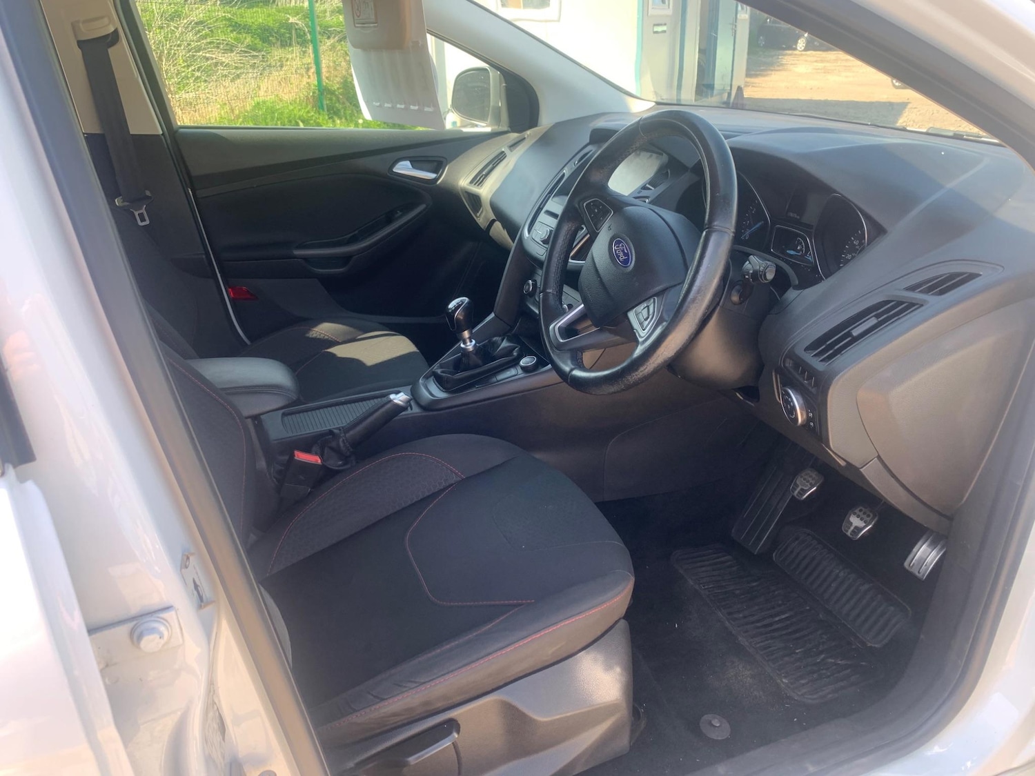 Used Ford Focus 2014 for sale - 76325998: Photo 17