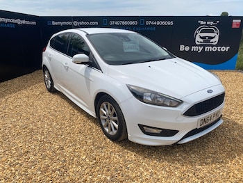 2014 (64) - 1.0T EcoBoost Zetec S Euro 6 (s/s) 5dr