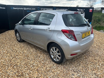 Used Toyota Yaris 2011 for sale - 78245166: Photo