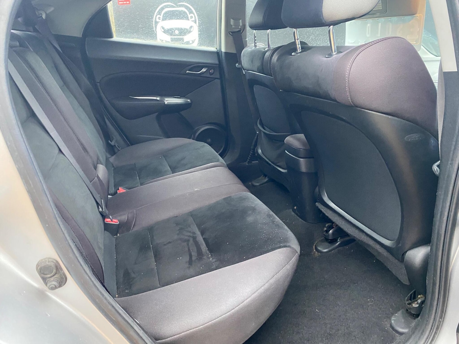 Used Honda Civic 2011 for sale - 77015508: Photo 24