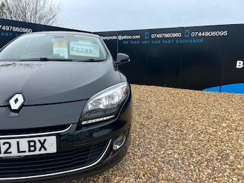 Used Renault Megane 2012 for sale - 78214116: Photo