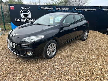 Used Renault Megane 2012 for sale - 78214116: Photo