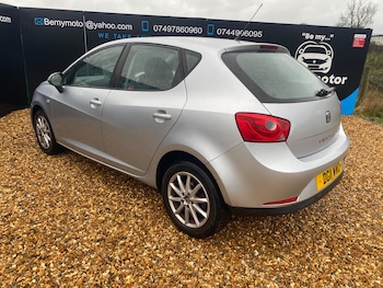 Used SEAT Ibiza 2011 for sale - 76953133: Photo