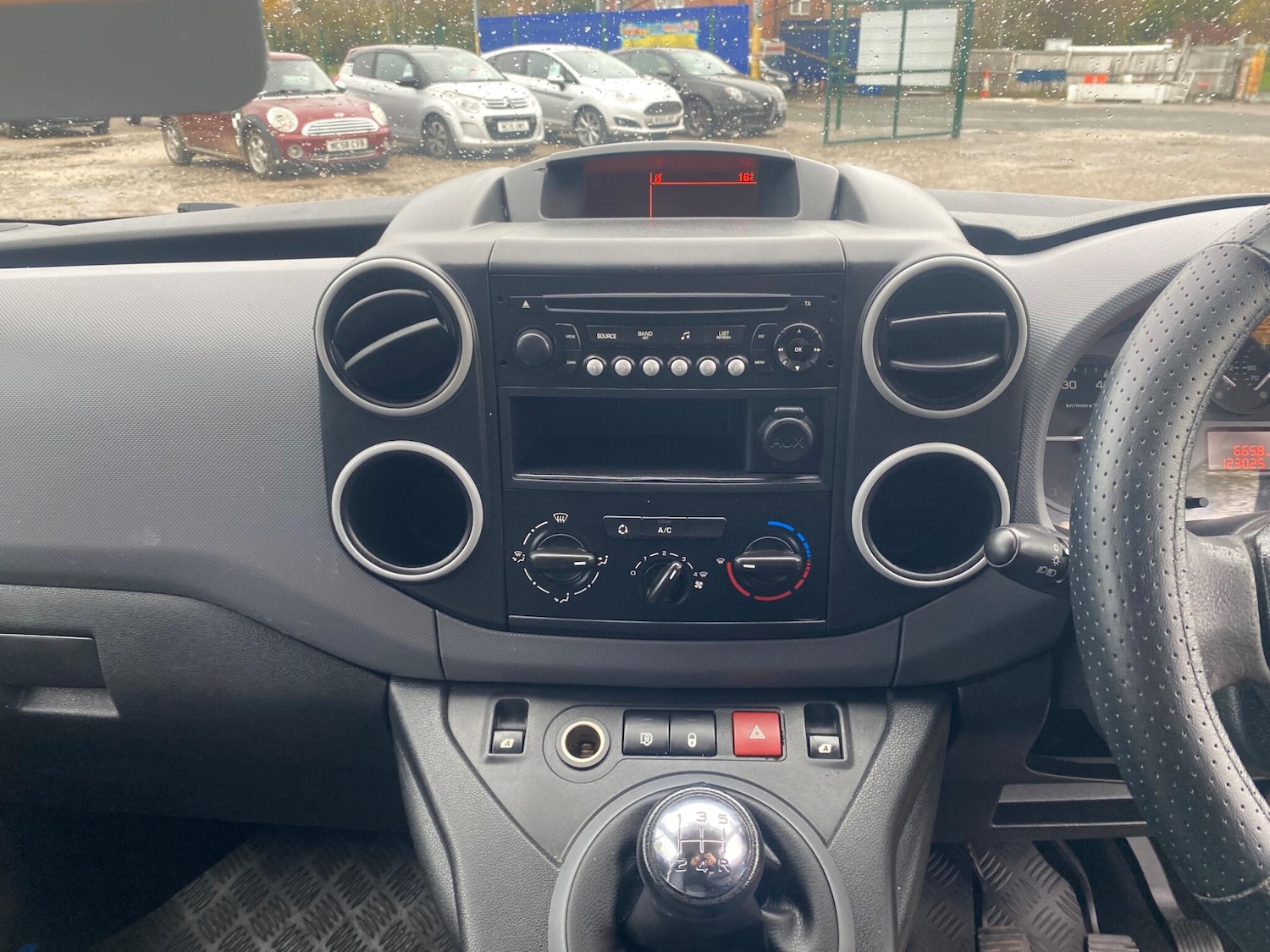 Used Citroen Berlingo 2012 for sale - 76432942: Photo 18