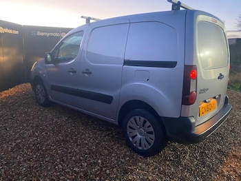 Used Citroen Berlingo 2018 for sale - 77114166: Photo