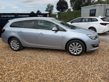 Used Vauxhall Astra 2016 for sale - 79146002: Photo